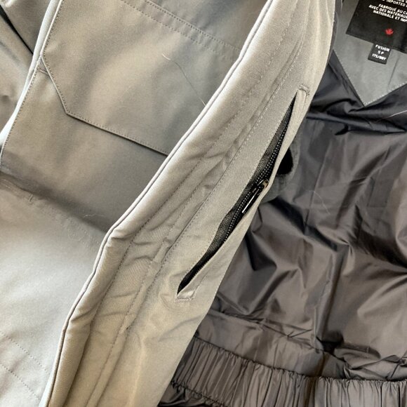 🦢𝗖𝗔𝗡𝗔𝗗𝗔 𝗚𝗢𝗢𝗦𝗘 4660M Expedition 08 Parker - Picture 7 of 9